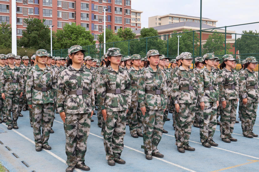 af1aee6764574ccf91bb4081e0271a70.gif